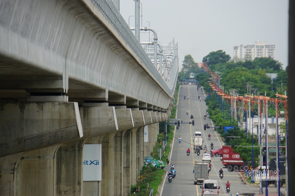 Hơn 17 km  đường ray trên cao metro Bến Thành- Suối Tiên sẵn sàng chờ thử tàu