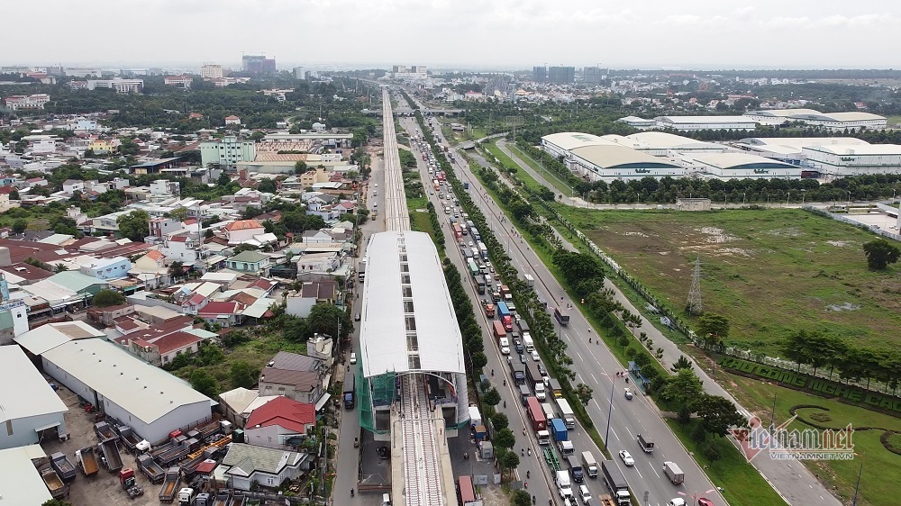 Hơn 17 km  đường ray trên cao metro Bến Thành- Suối Tiên sẵn sàng chờ thử tàu