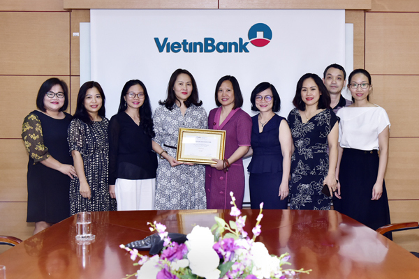 VietinBank nhận giải Ngân hàng phát hành tốt nhất khu vực Đông Á và TBD năm 2019