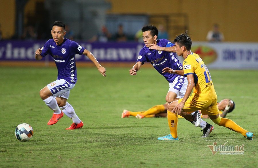 Hà Nội FC thua SLNA trong ngày sinh nhật lần thứ 14