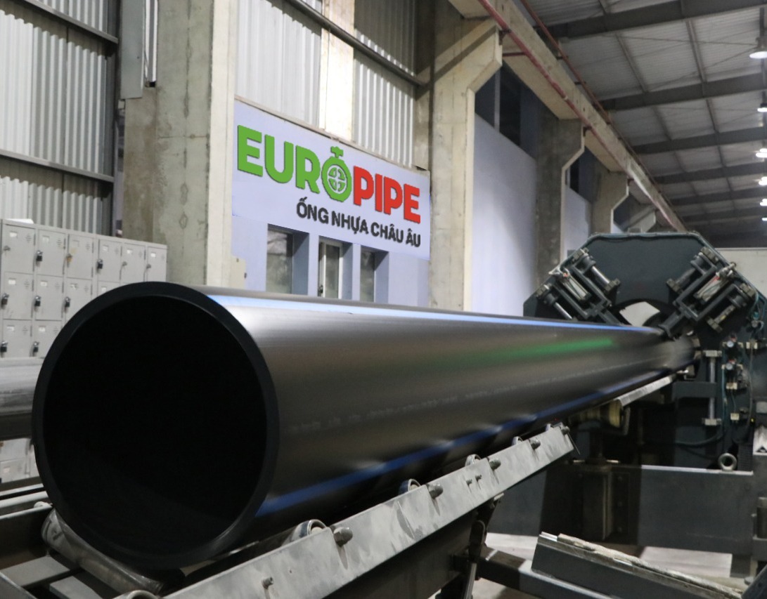 EuroPipe mạnh tay ứng vốn: ‘cái khó ló cái khôn’ mùa dịch Covid-19