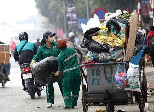 ‘Pay as you throw away’ could solve waste problems