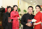 Chí Trung cùng bạn bạn gái và vợ chồng Chí Anh diện áo dài