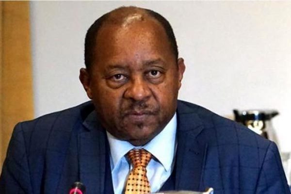 Zimbabwe bắt bộ trưởng y tế vì bê bối mua thiết bị chống Covid-19