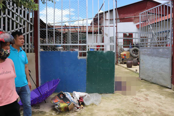 Hai vợ chồng đến nhà con nợ đòi tiền bị chém chết ở Điện Biên
