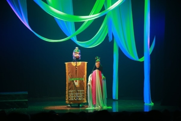 'Thân phận nàng Kiều' trên sân khấu rối cạn