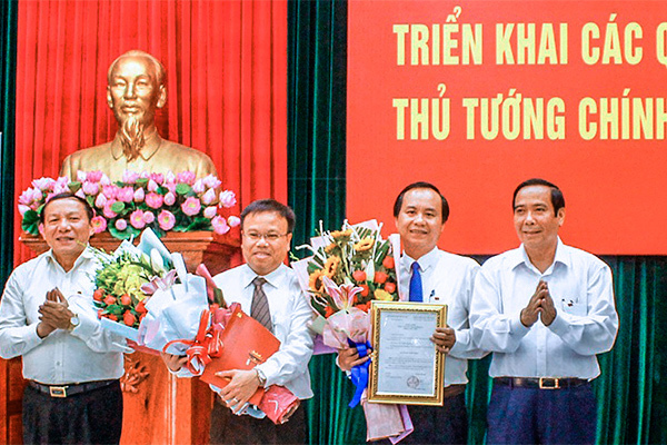 Triển khai quyết định của Ban Bí thư, Thủ tướng về công tác cán bộ