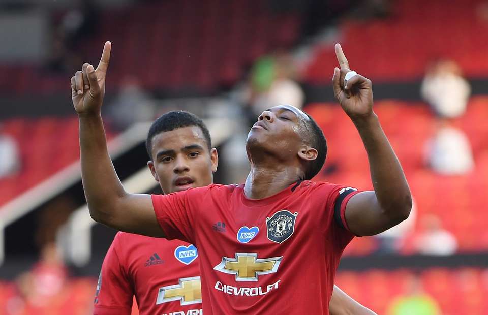 Martial giúp MU 'phá dớp', lần đầu có hat-trick sau 7 năm