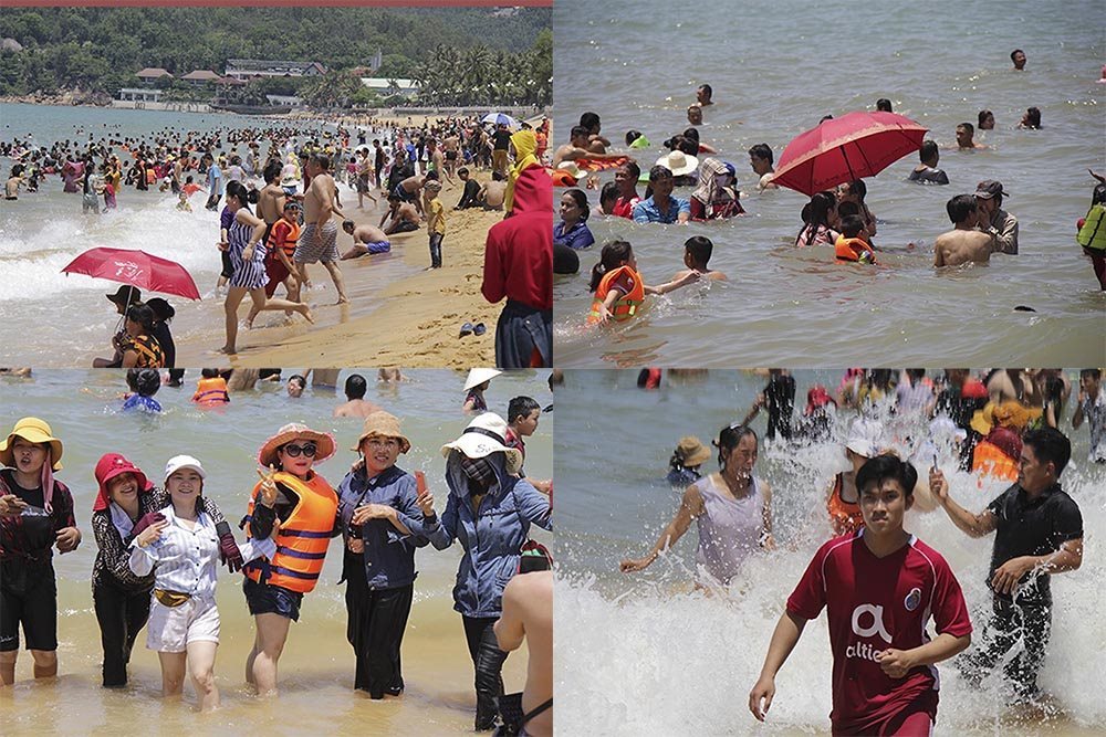12h, hàng ngàn người đội mũ, che ô tắm biển&nbsp;xả xui ngày Tết Đoan Ngọ