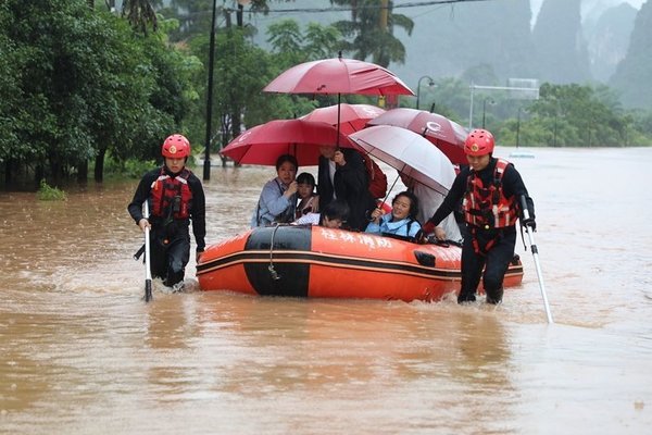 Hàng triệu người Trung Quốc bị ảnh hưởng do lũ lụt