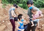 Cách ly 4 người lội sông từ Trung Quốc nhập cảnh trái phép vào Việt Nam