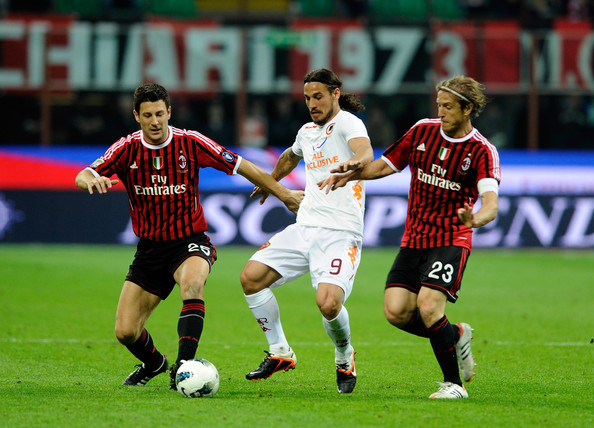 Lịch thi đấu vòng 28 Serie A: Milan đấu Roma