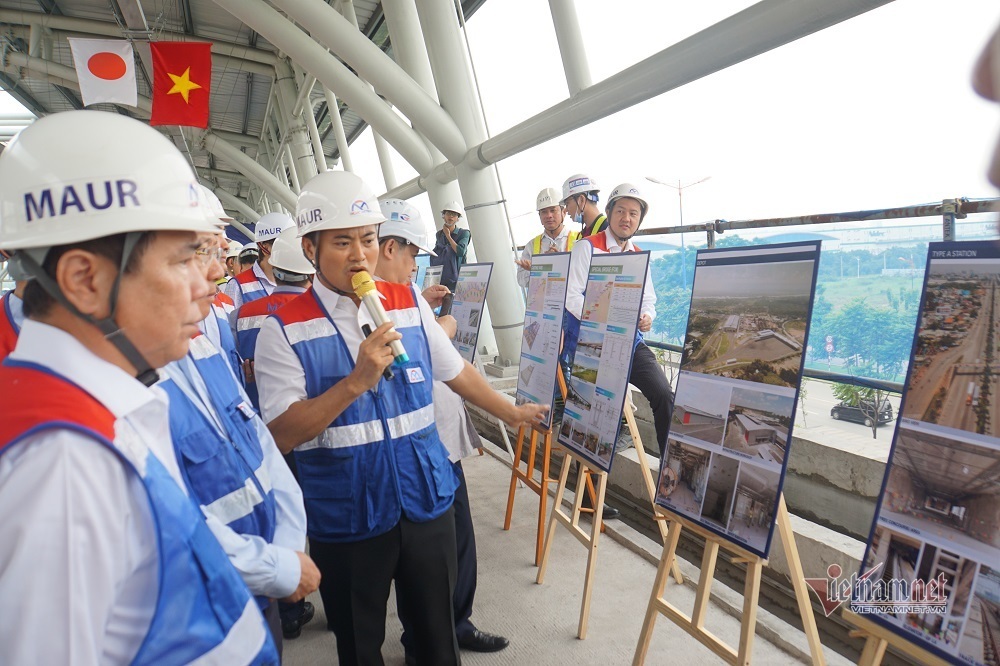 Múa phản cảm trong lễ Thanh minh