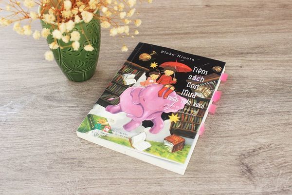Cuốn sách mang tới cho độc giả một mùa hè mát lành