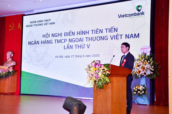Vietcombank tổ chức Hội nghị điển hình tiên tiến lần thứ V