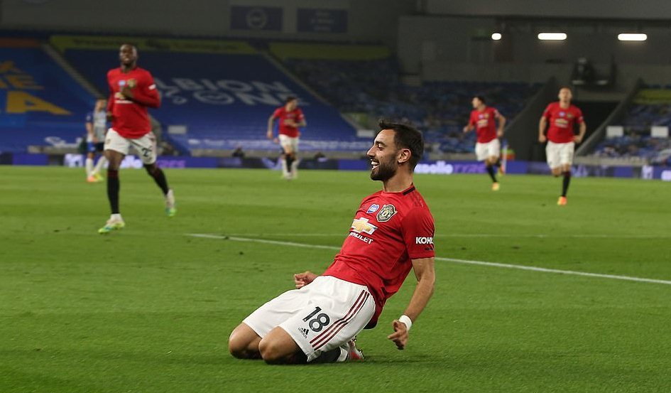 Bruno Fernandes khiêu vũ, MU thắng tưng bừng