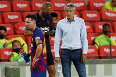 HLV Quique Setien: "Barca đang rời xa chức vô địch"