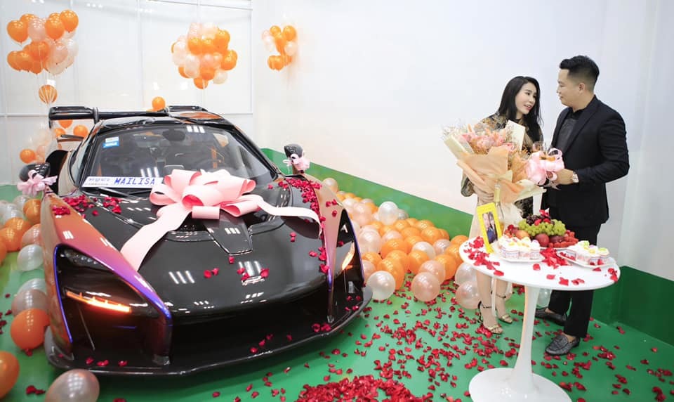 Đại gia Hoàng Kim Khánh tặng vợ siêu xe McLaren Senna 50 tỷ đồng