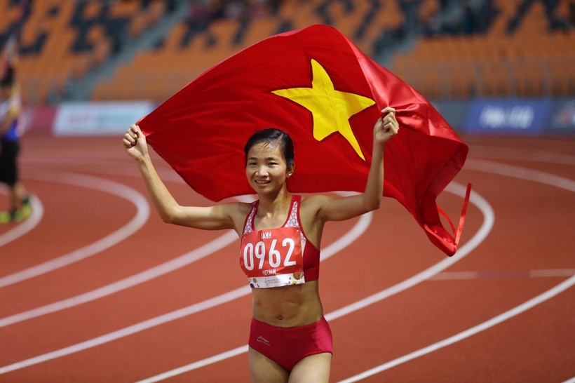 Dàn sao SEA Games dự giải Tay Ho Half Marathon 2020