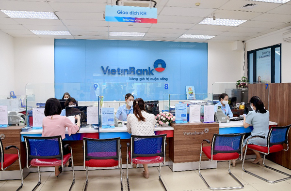 VietinBank giải ngân 180.000 tỷ đồng cho khách khó khăn vì Covid-19