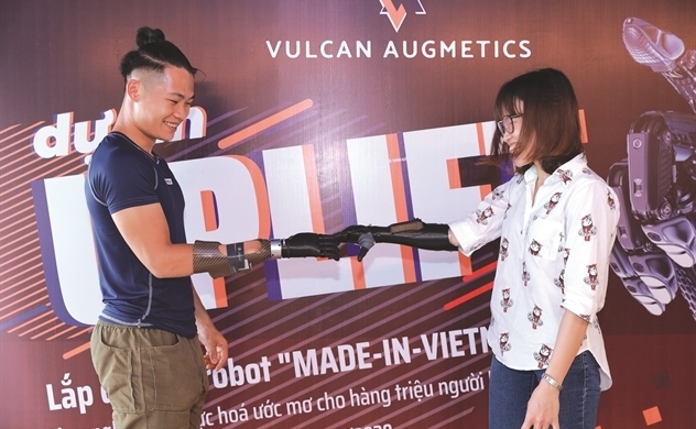 Vulcan prosthetic limb opens up new opportunities for amputees