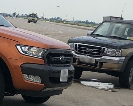 Xe bán tải đâm tử vong nhân viên vệ sinh trong sân bay Nội Bài