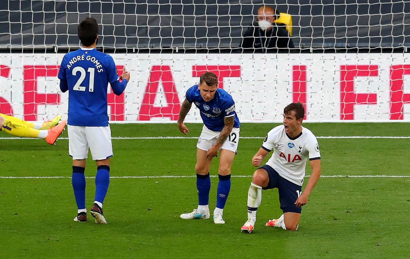 Mourinho hú vía, Tottenham thắng nhờ bàn phản lưới