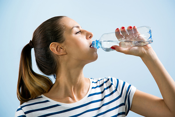 Uống nước lọc sai cách gây ra nhiều bệnh