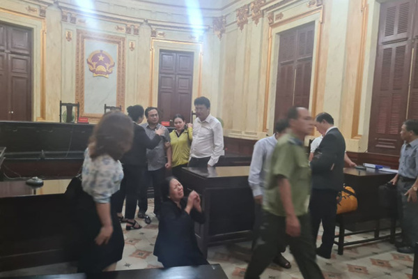 TAND Cấp cao kháng nghị vụ thua kiện nhảy lầu tự tử