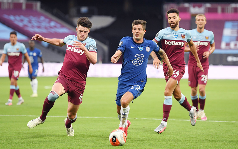 Lampard vá lỗ hổng Chelsea, tuyển 