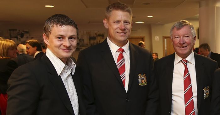 Peter Schmeichel nói MU cần thẳng tay loại 1 cầu thủ