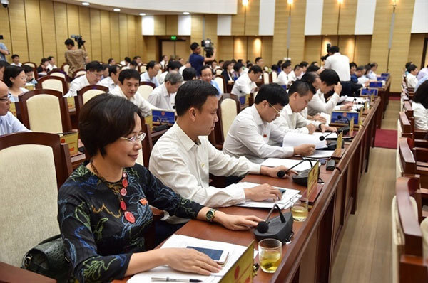 Hanoi People’s Council approves resolutions on land, development