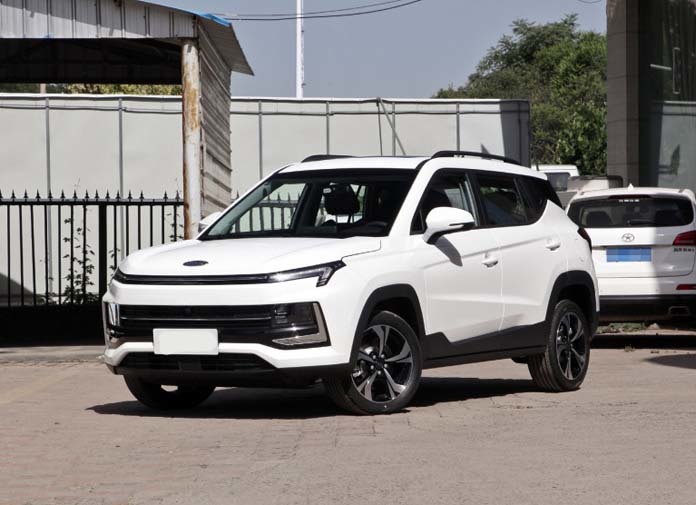 Thêm hai mẫu SUV mới giá rẻ của Trung Quốc