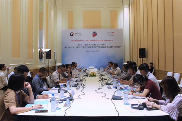 RoK Ambassador to Vietnam proposes resuming people-to-people exchanges after COVID-19