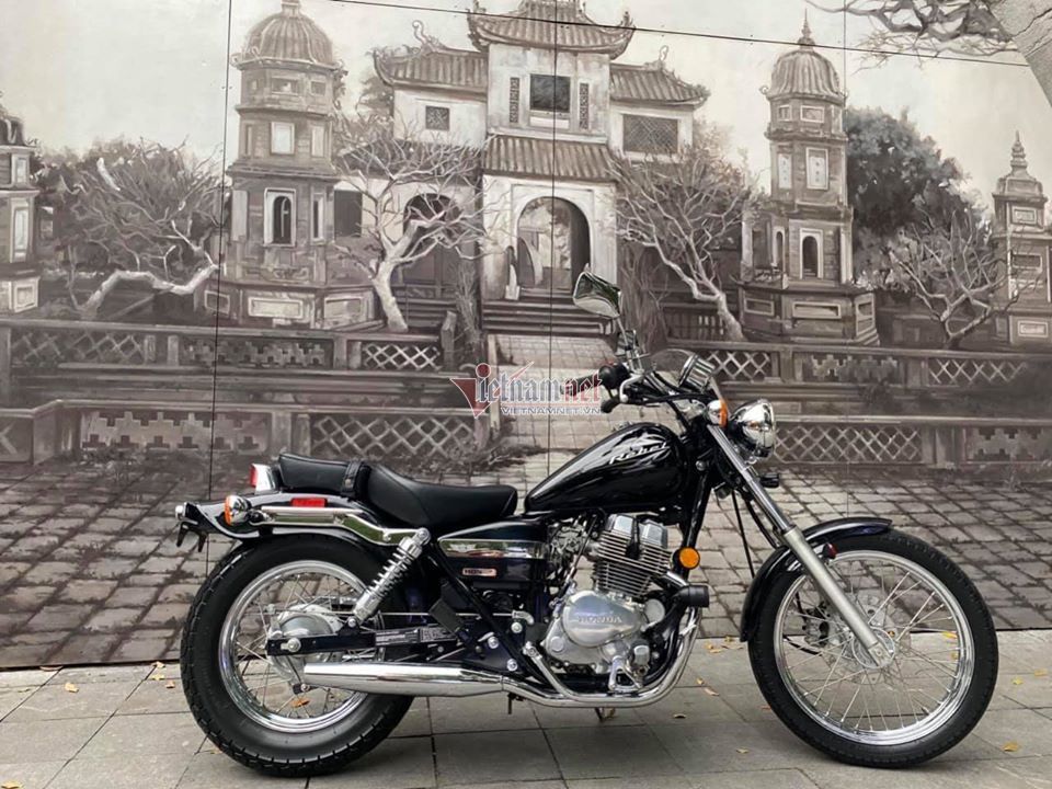 Honda ReBel 6 năm tuổi hàng hiếm, giá gấp 3 lần xe tại Mỹ