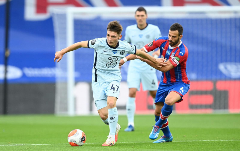 Chelsea gặp họa lớn ở chặng đua nước rút