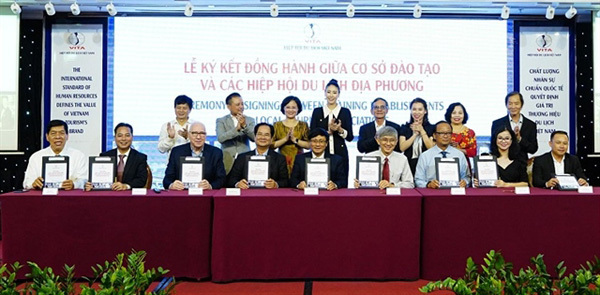 Practice-based training needed to produce high-quality tourism staff for Vietnam