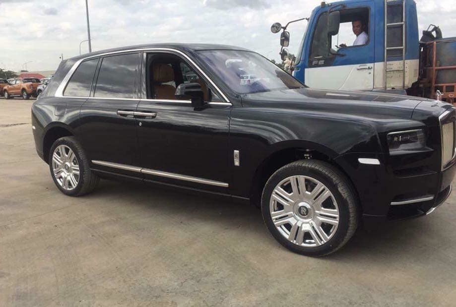 Giá 2 triệu đô, đại gia Việt đua nhau sắm Rolls-Royce Cullinan