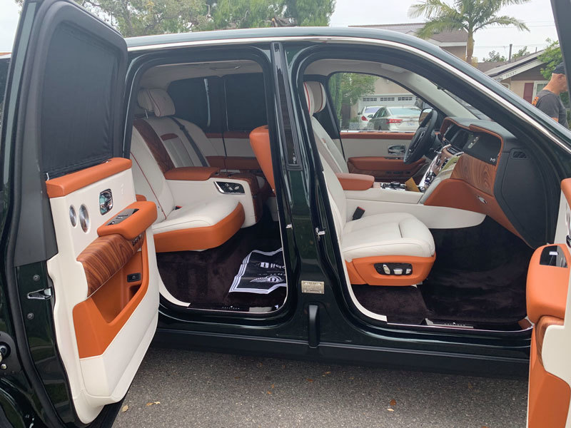 Siêu SUV Rolls-Royce Cullinan thứ 11 giá 37 tỷ về tay đại gia Việt