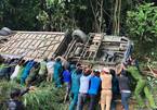 Xe khách rơi đèo năm người chết ở Kon Tum chạy sai tuyến cố định
