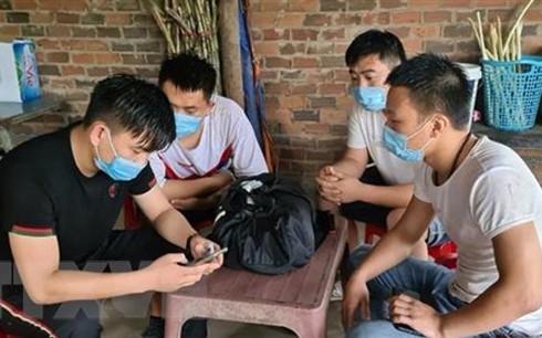 Tay Ninh hunts for 4 foreigners fleeing from COVID-19 quarantine camp