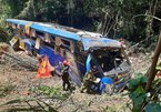 Xe khách lao xuống vực ở Kon Tum, nạn nhân thứ sáu tử vong