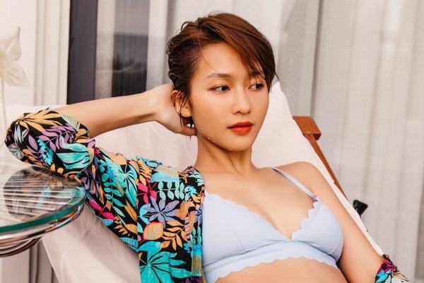 Khả Ngân: 'Người yêu ủng hộ khi tôi chụp hình bán nude'
