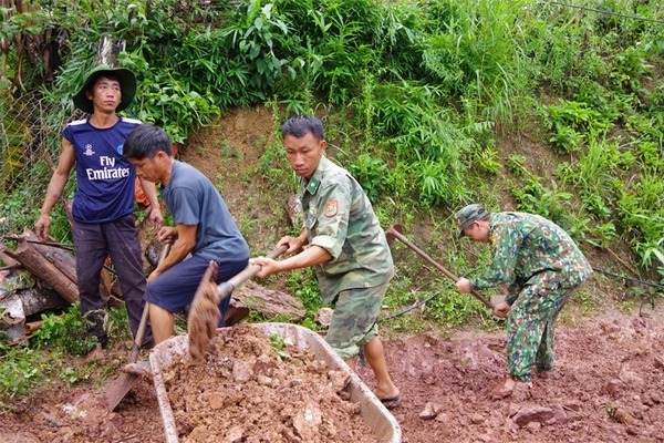 XĐGN: Cải tạo hơn 90 căn nhà cho đồng bào dân tộc ở huyện Nậm Pồ