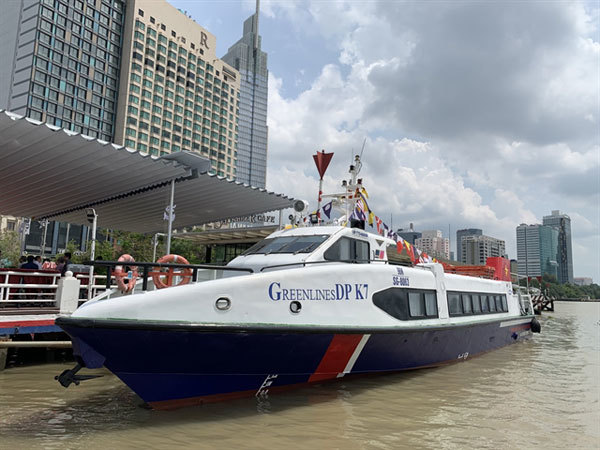 High-speed boat service between HCM City, Binh Duong launched