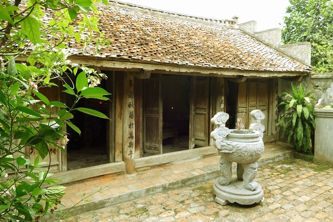 Cổ vật quý trong ngôi nhà gỗ của vị quan triều Nguyễn ở Hà Nam