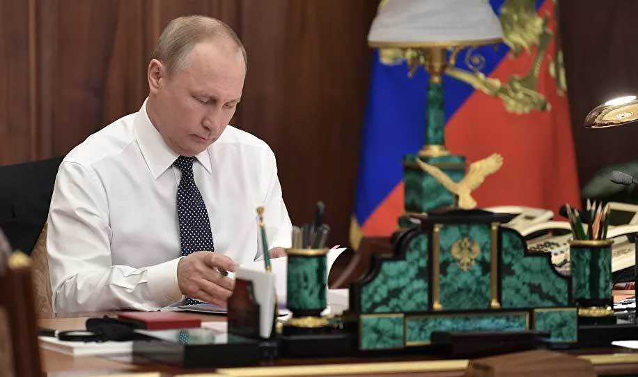 Putin tiết lộ bí quyết ứng phó với chỉ trích gay gắt