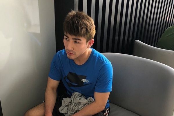 Tú ông đường dây người mẫu bán dâm 30 ngàn đô dùng chân dài 'giả' lừa đại gia