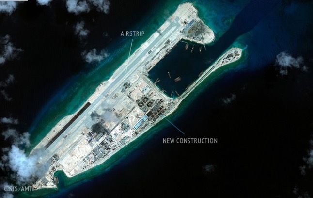 Tàu Mỹ tới gần Trường Sa, TQ ngấm ngầm tiến hành nhiều dự án ở Biển Đông
