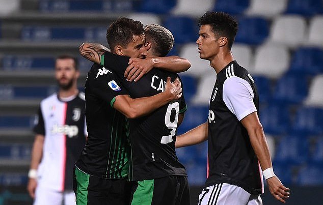 Ronaldo vô duyên, Juventus hòa trận